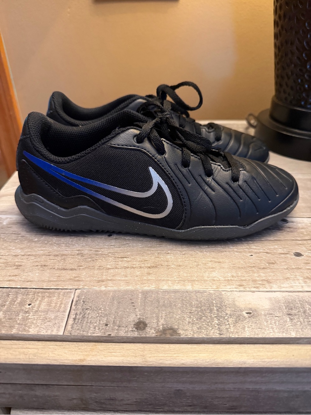 Nike Kids Black Indoor Cleats with Blue and Silver Swoosh